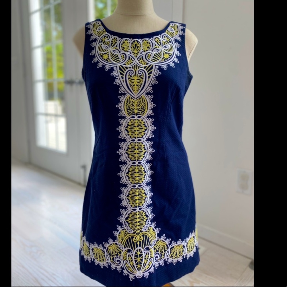 Lilly Pulitzer navy embroidered shift tunic dress